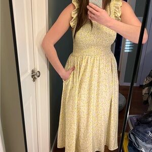 Floral Yellow🌻 Midi Dress - with pockets!
